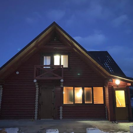 Долина Motel Chornyvody Екстериор снимка